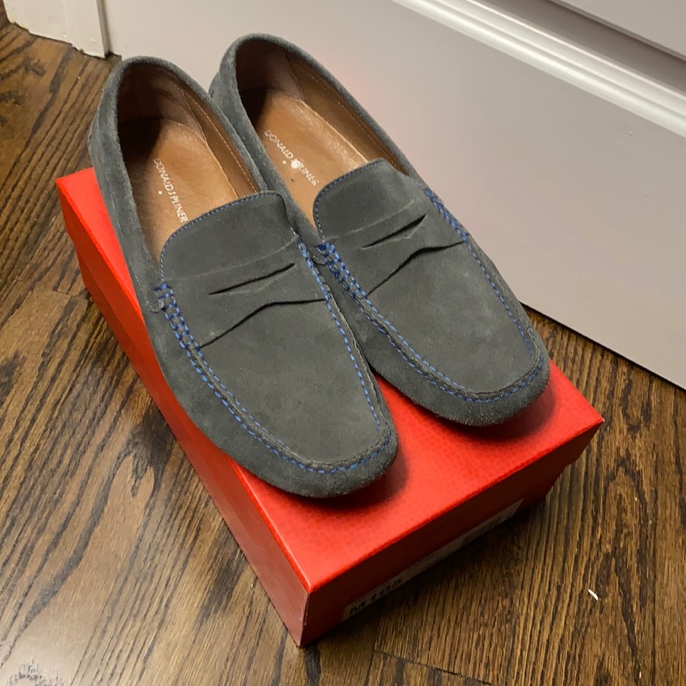 Donald J Pliner Loafers